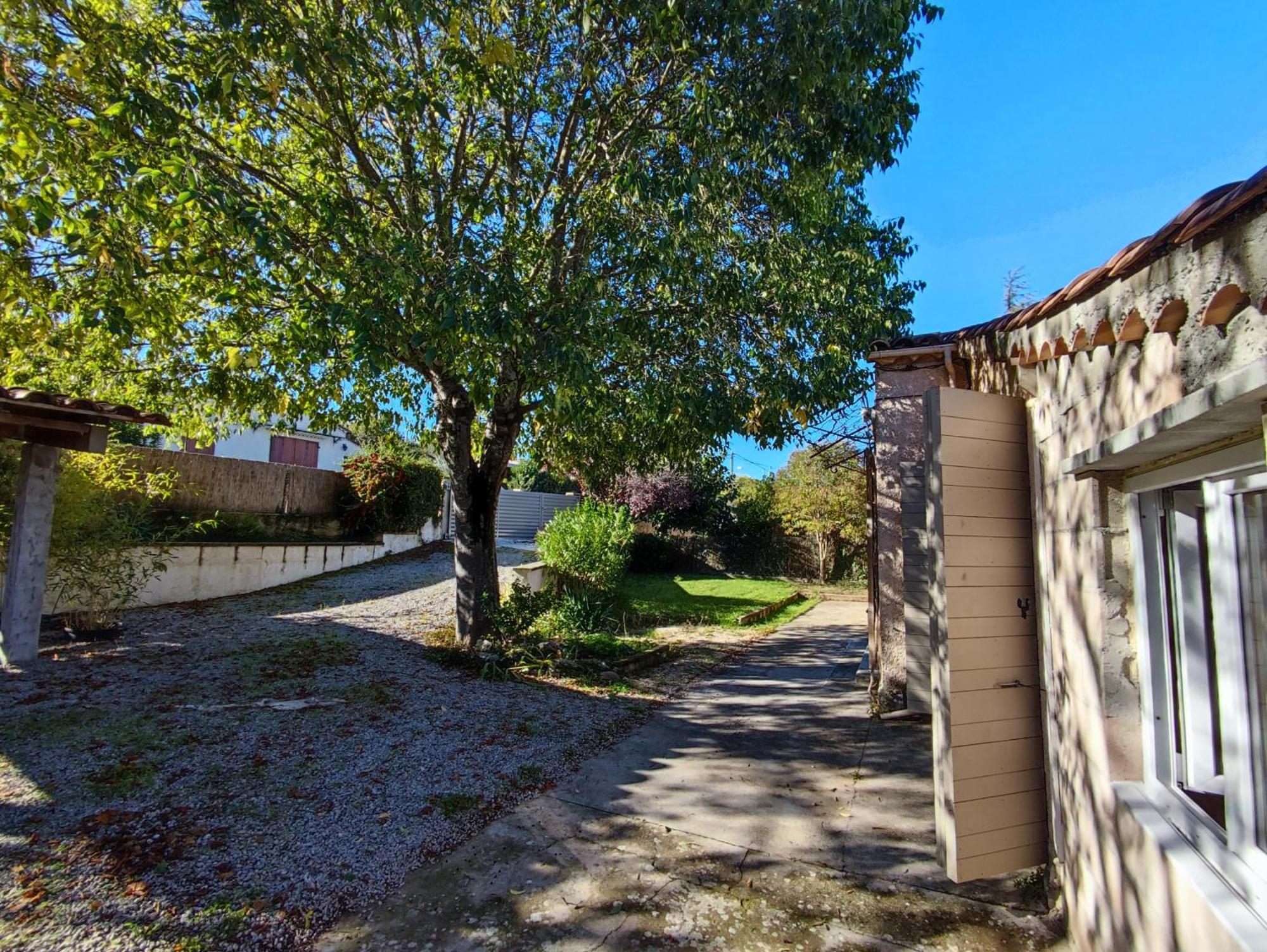 Chambre Au Coeur Du Luberon Bed & Breakfast Céreste Eksteriør bilde